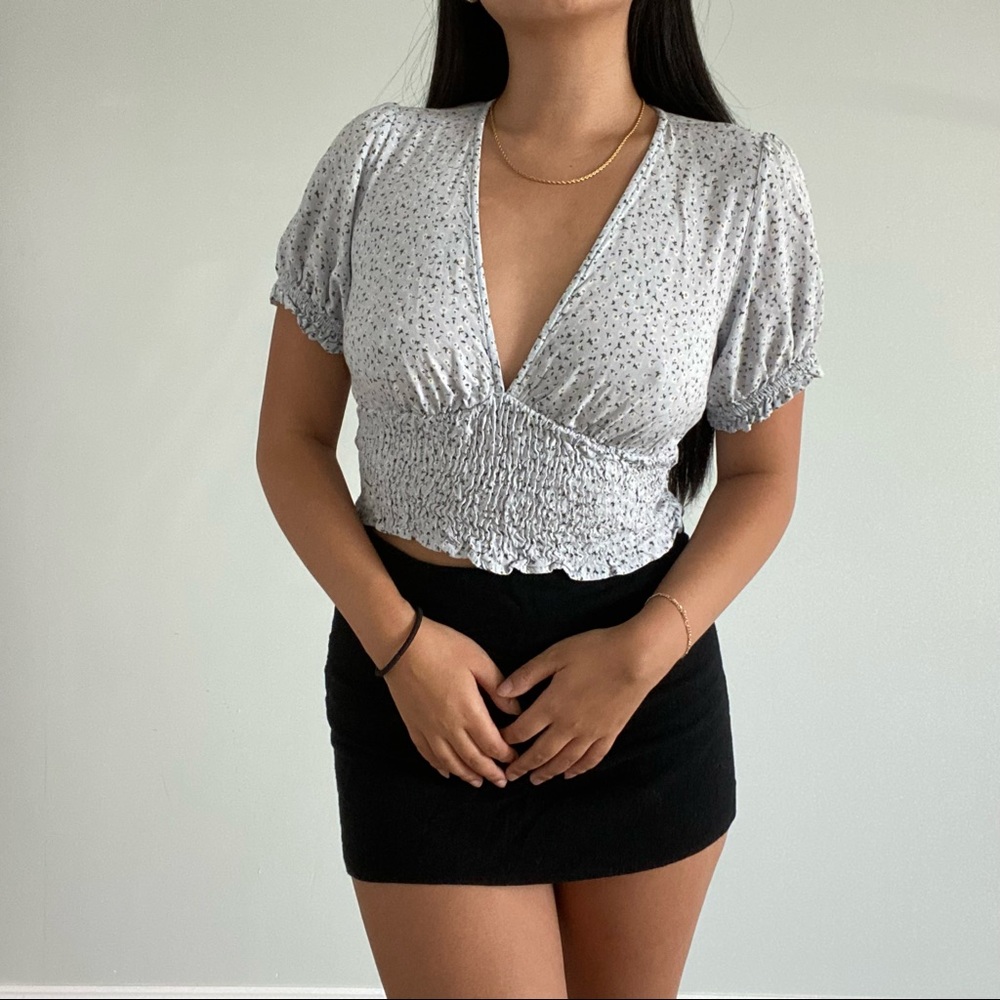 Pull&Bear Blue Floral Smocked Crop Top Blouse